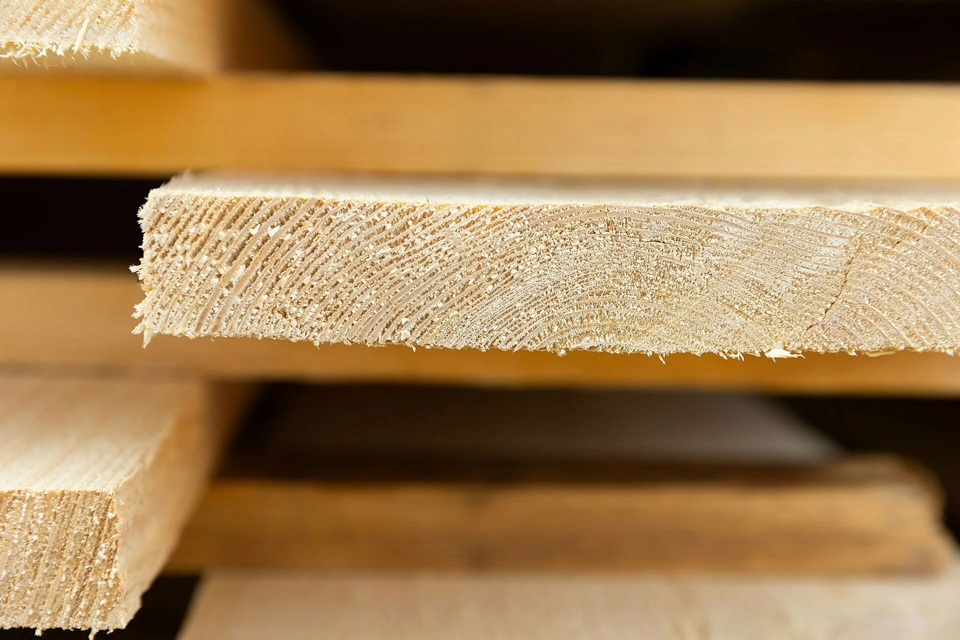 Hasa lumber end of the board